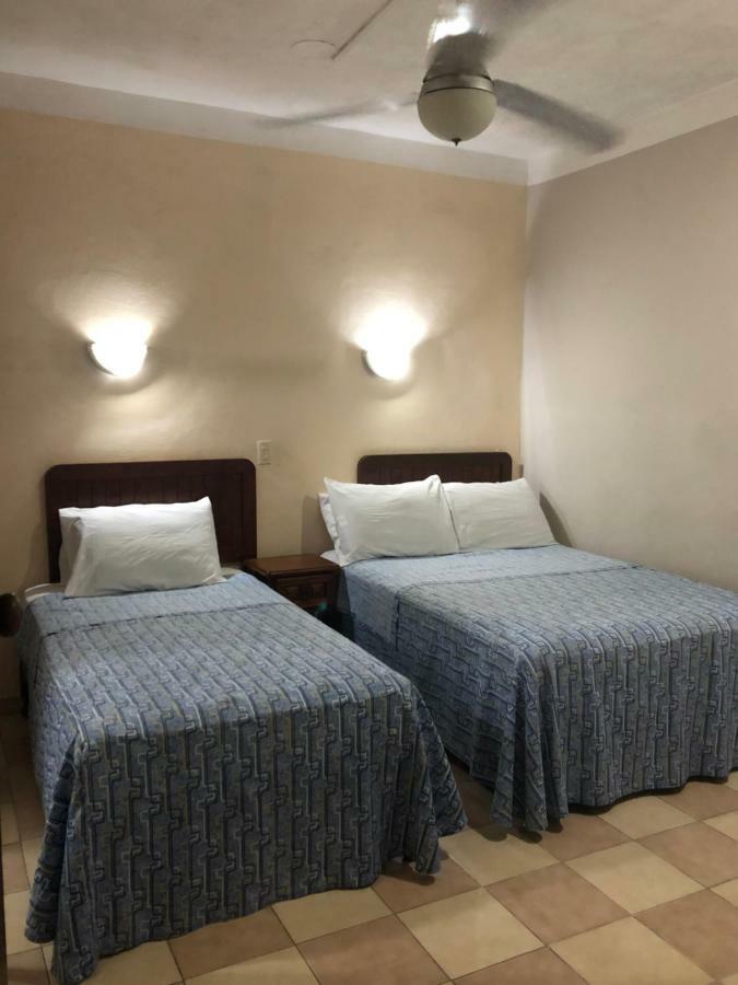 Hotel El Faro Malecon Веракрус Экстерьер фото